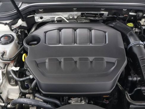 Used 2022 Volkswagen GTI Autobahn image 29