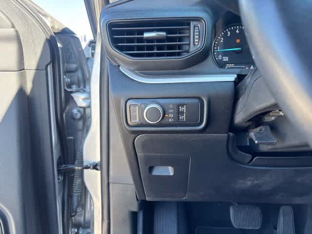 Used 2020 Ford Explorer XLT RWD image 10