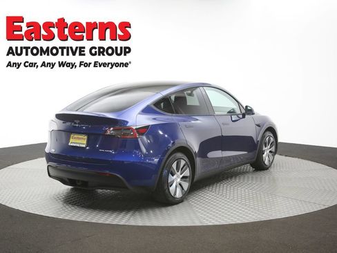 Used 2022 Tesla Model Y Long Range AWD/4WD image 34