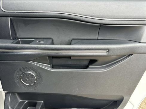 Used 2024 Ford Expedition Max XLT image 20