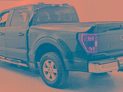 Certified 2021 Ford F150 XLT RWD image 4