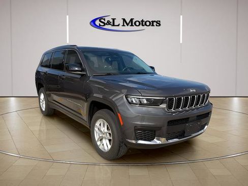 Used 2022 Jeep Grand Cherokee L Laredo w/ Luxury Tech Group I AWD/4WD image 1