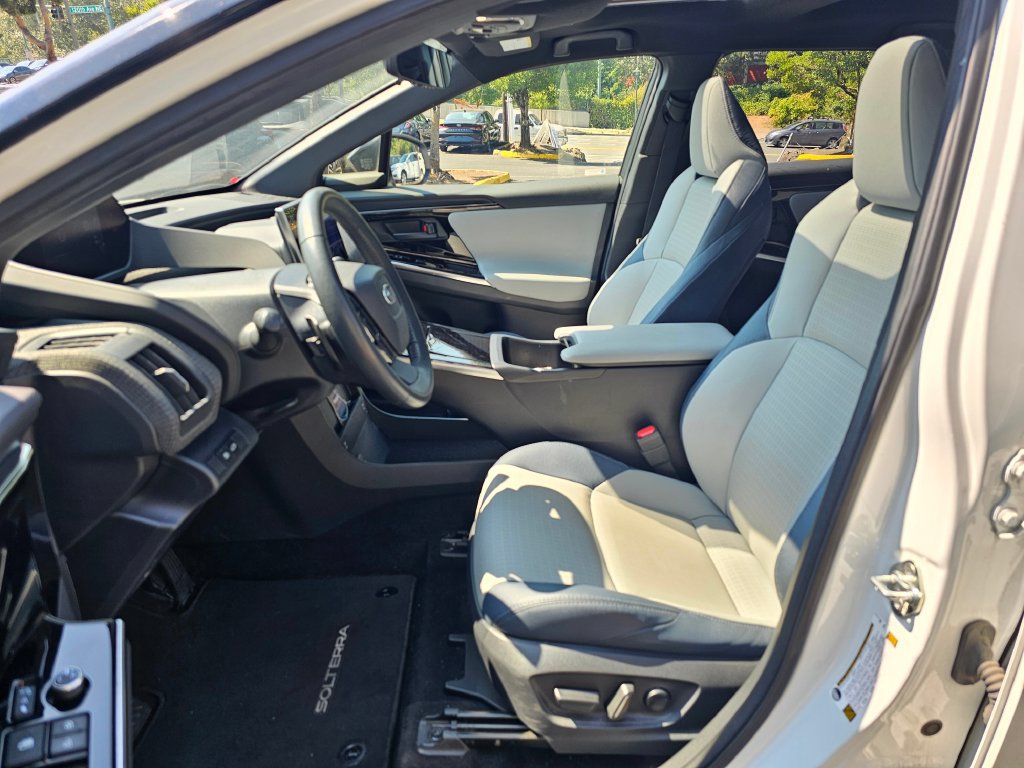 Used 2023 Subaru Solterra AWD image 19