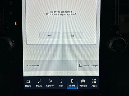 Used 2024 RAM 2500 Limited image 31