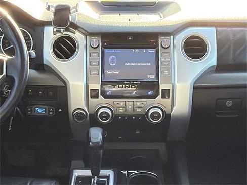 Used 2015 Toyota Tundra Platinum image 14