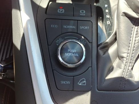 Used 2024 Toyota RAV4 Adventure AWD/4WD image 21