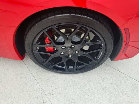 Used 2019 Chevrolet Corvette Stingray Convertible w/ 3LT Preferred Equipment Group RWD image 25