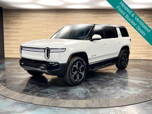 Used 2023 Rivian R1S Adventure image 5