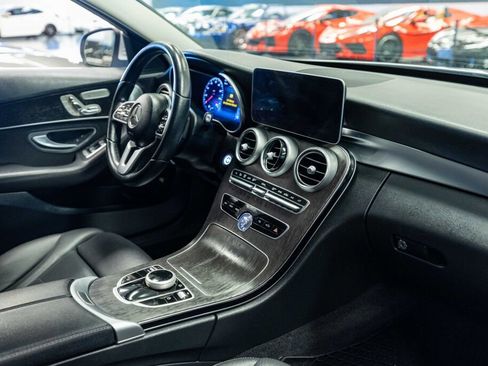 Used 2021 Mercedes-Benz C 300 Sedan w/ Premium Package image 14