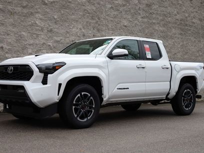 New 2025 Toyota Tacoma TRD Sport