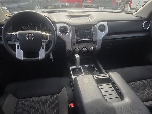 Used 2019 Toyota Tundra SR5 image 14