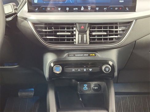 Used 2023 Ford Escape Platinum image 20