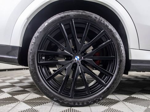 Used 2025 BMW X6 xDrive40i w/ Climate Comfort Package image 45