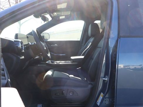 New 2026 Chevrolet Equinox LT w/ Convenience Package II image 14