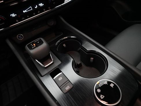 Certified 2023 Nissan Rogue SV w/ SV Premium Package image 17