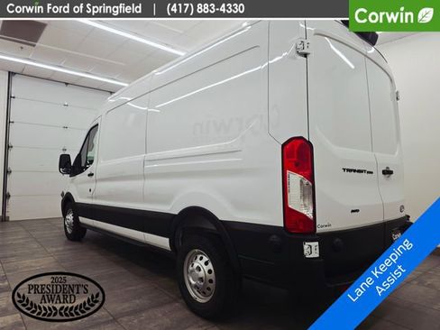 New 2026 Ford Transit 250 148 Medium Roof Extended AWD image 3