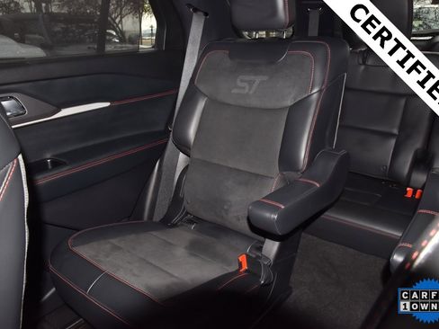 Certified 2025 Ford Explorer ST image 21