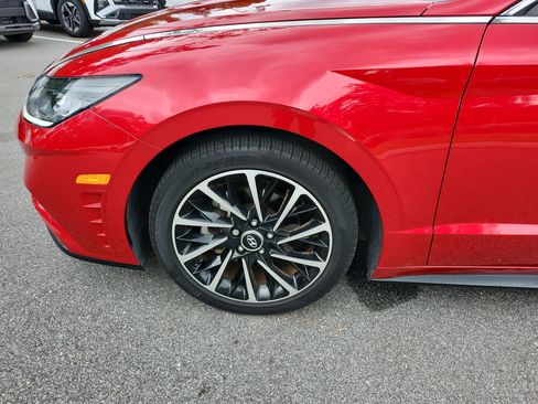 Used 2020 Hyundai Sonata SEL Plus w/ Tech Package FWD image 9