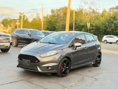 Used 2016 Ford Fiesta ST w/ ST Recaro Package FWD image 3