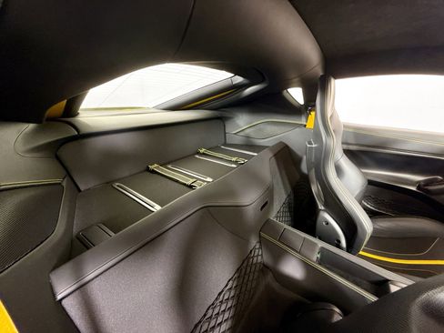 Certified 2017 Ferrari F12tdf RWD image 20