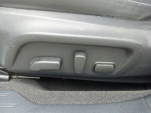 Used 2019 Subaru Outback 2.5i Limited AWD/4WD image 21