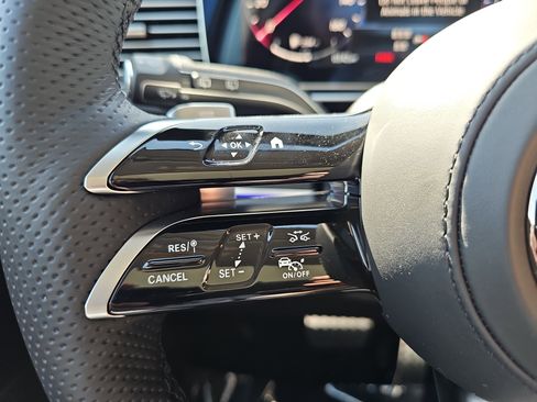 New 2026 Mercedes-Benz GLS 450 4MATIC image 18