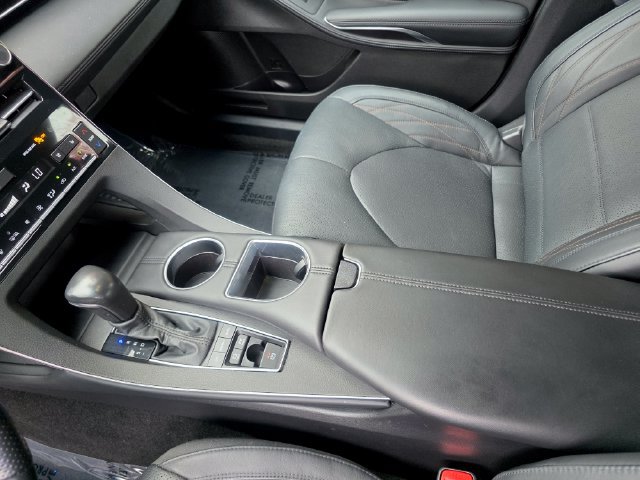 Used 2022 Toyota Avalon Limited w/ Advanced Safety Package FWD image 31