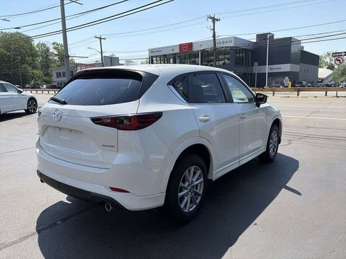 Used 2024 MAZDA CX-5 AWD 2.5 S w/ Select Package image 8