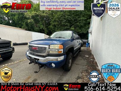 Used 2004 GMC Sierra 2500 SLE w/ Skid Plate Package