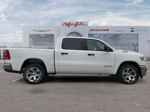 New 2026 RAM 1500 2WD Crew Cab image 6