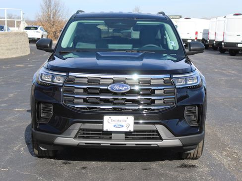 New 2026 Ford Explorer Active AWD/4WD image 10