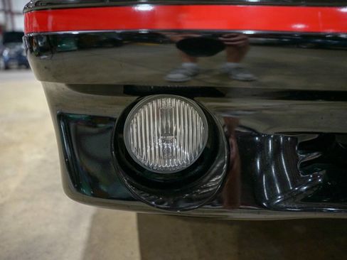 Used 1989 Ford Mustang GT image 32