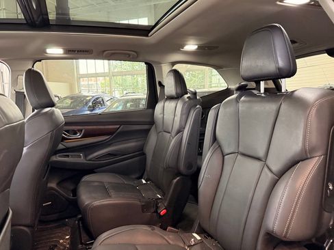 Used 2023 Subaru Ascent Touring AWD/4WD image 10