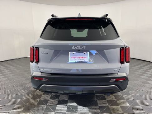 Used 2023 Kia Sorento X-Line EX image 14