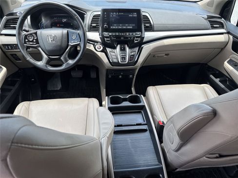 Used 2024 Honda Odyssey Touring image 14