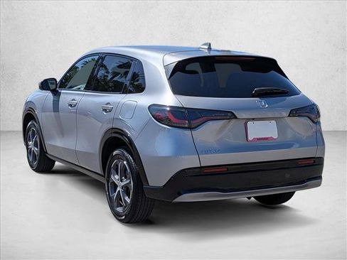 Used 2023 Honda HR-V EX-L image 8