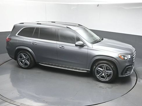 Certified 2026 Mercedes-Benz GLS 450 4MATIC image 44