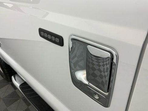 Used 2014 Ford F350 Lariat w/ Lariat Ultimate Package image 10