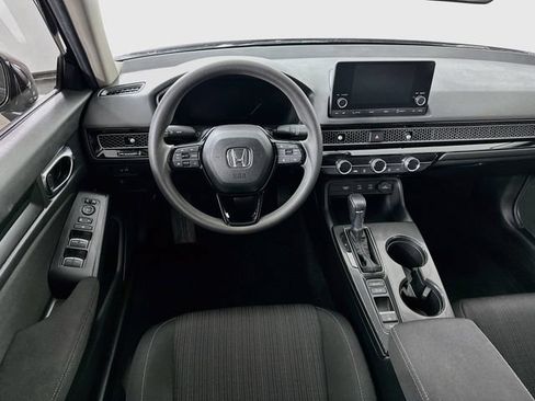 Certified 2025 Honda Civic LX image 4