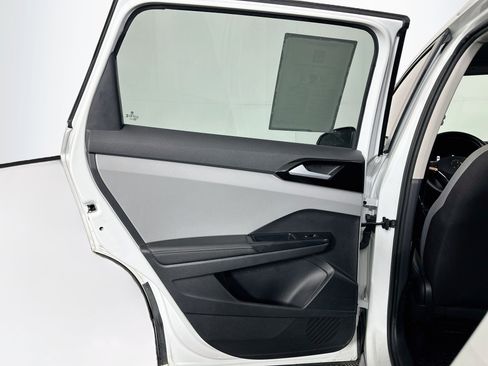 Used 2024 Volkswagen Taos S FWD image 26