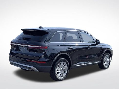 Certified 2024 Lincoln Corsair AWD image 6