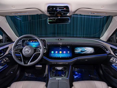 New 2025 Mercedes-Benz E 450 4MATIC All-Terrain Wagon image 14