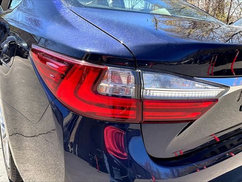 Used 2017 Lexus ES 350 w/ Accessory Package 2 FWD image 27