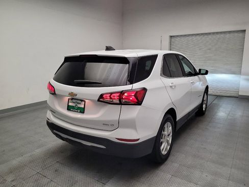 Used 2022 Chevrolet Equinox LT AWD/4WD image 9