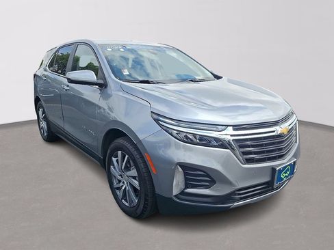 Certified 2024 Chevrolet Equinox LT FWD image 3