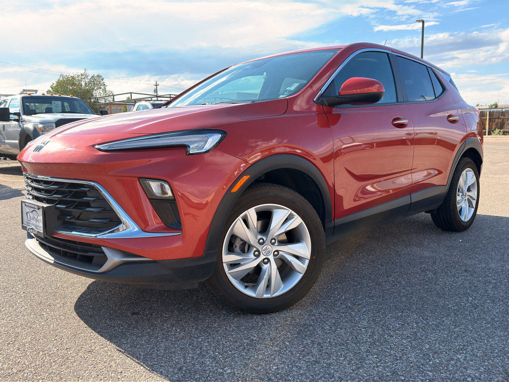 Used 2024 Buick Encore GX Preferred AWD/4WD image 1