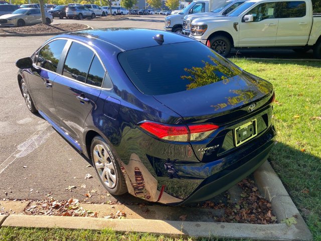 Used 2024 Toyota Corolla LE FWD image 29