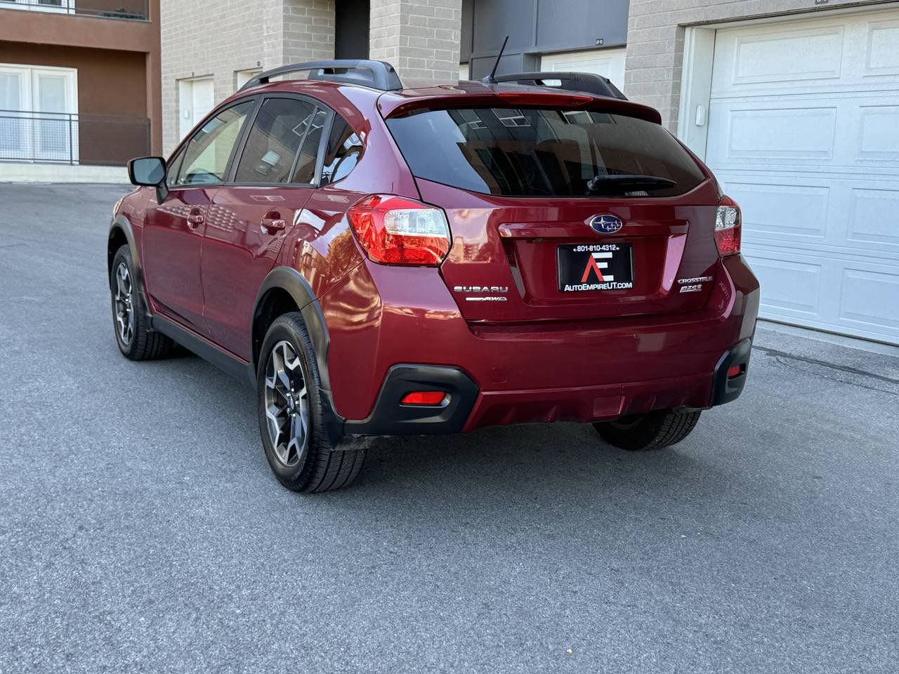 Used 2017 Subaru Crosstrek 2.0i Premium w/ Popular Package #2 AWD/4WD image 3