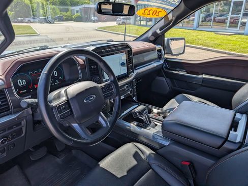 Used 2022 Ford F150 Lariat AWD/4WD image 19