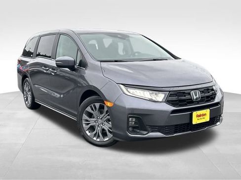 Used 2026 Honda Odyssey Touring image 1